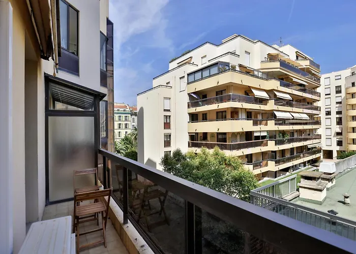 Le Felix Faure - 4pers, Wifi, Ac Apartament